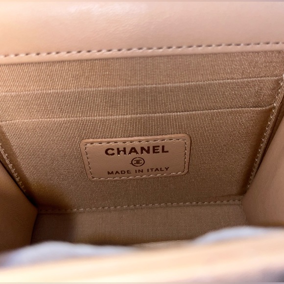 π©·SOLD π©· Authentic Chanel Mini trendy CC - Picture 10 of 15